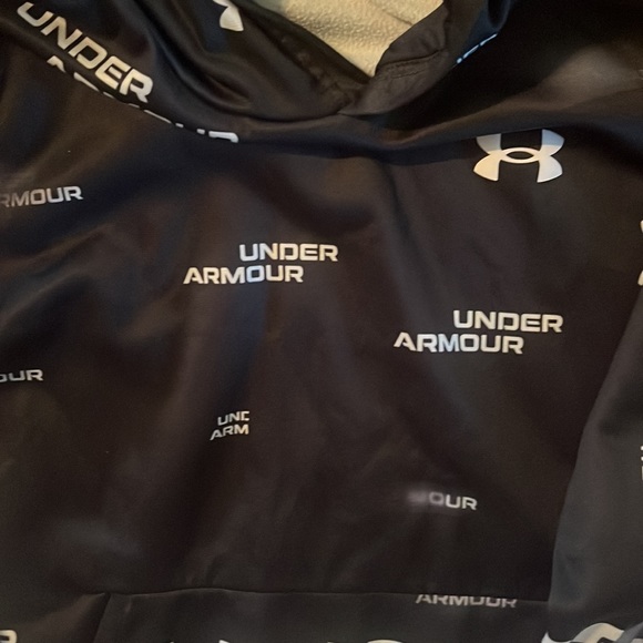 Youth under armour size large - Picture 3 of 3